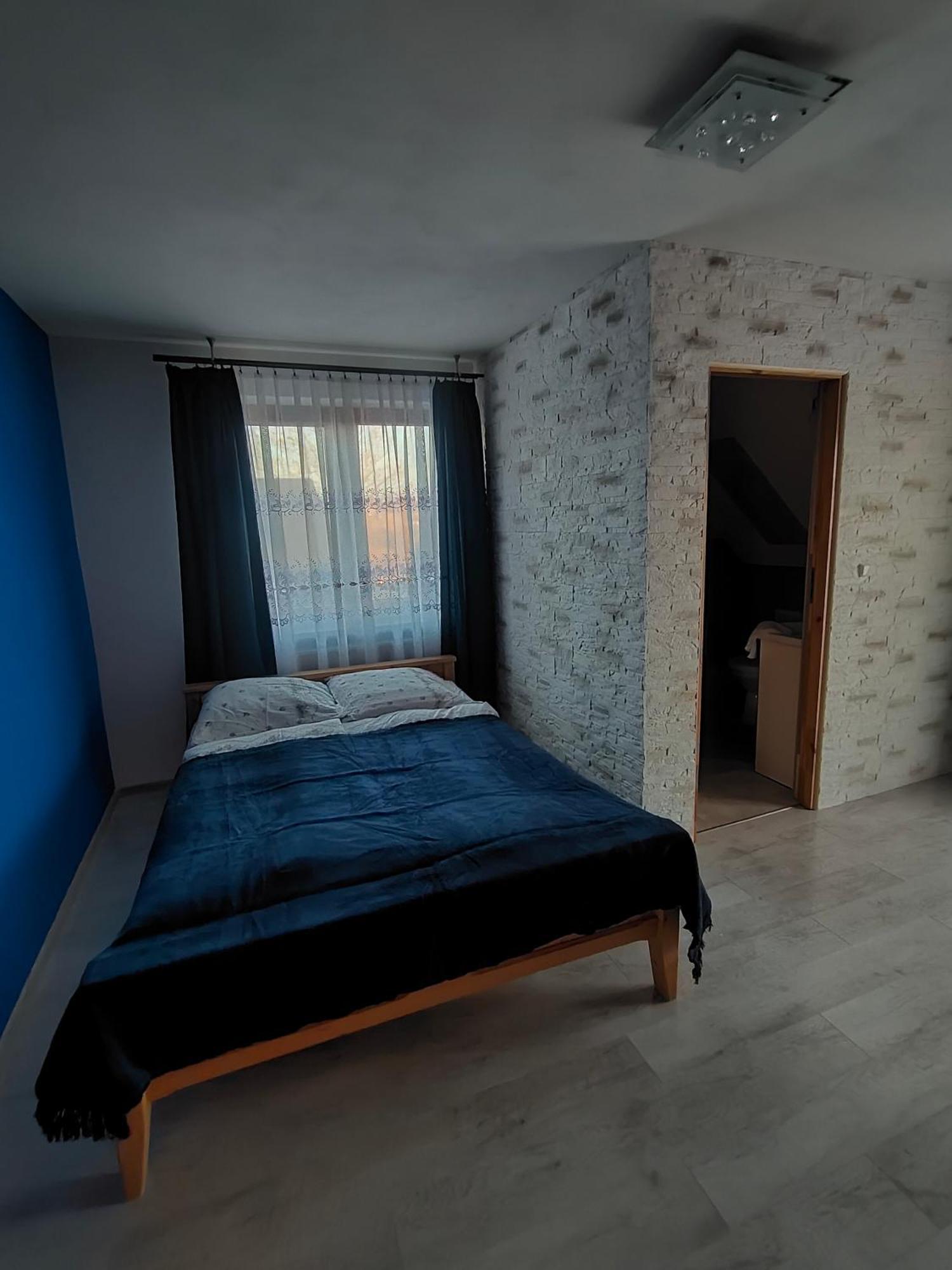 Pokoje U Mrugaly Czerwienne Cameră foto