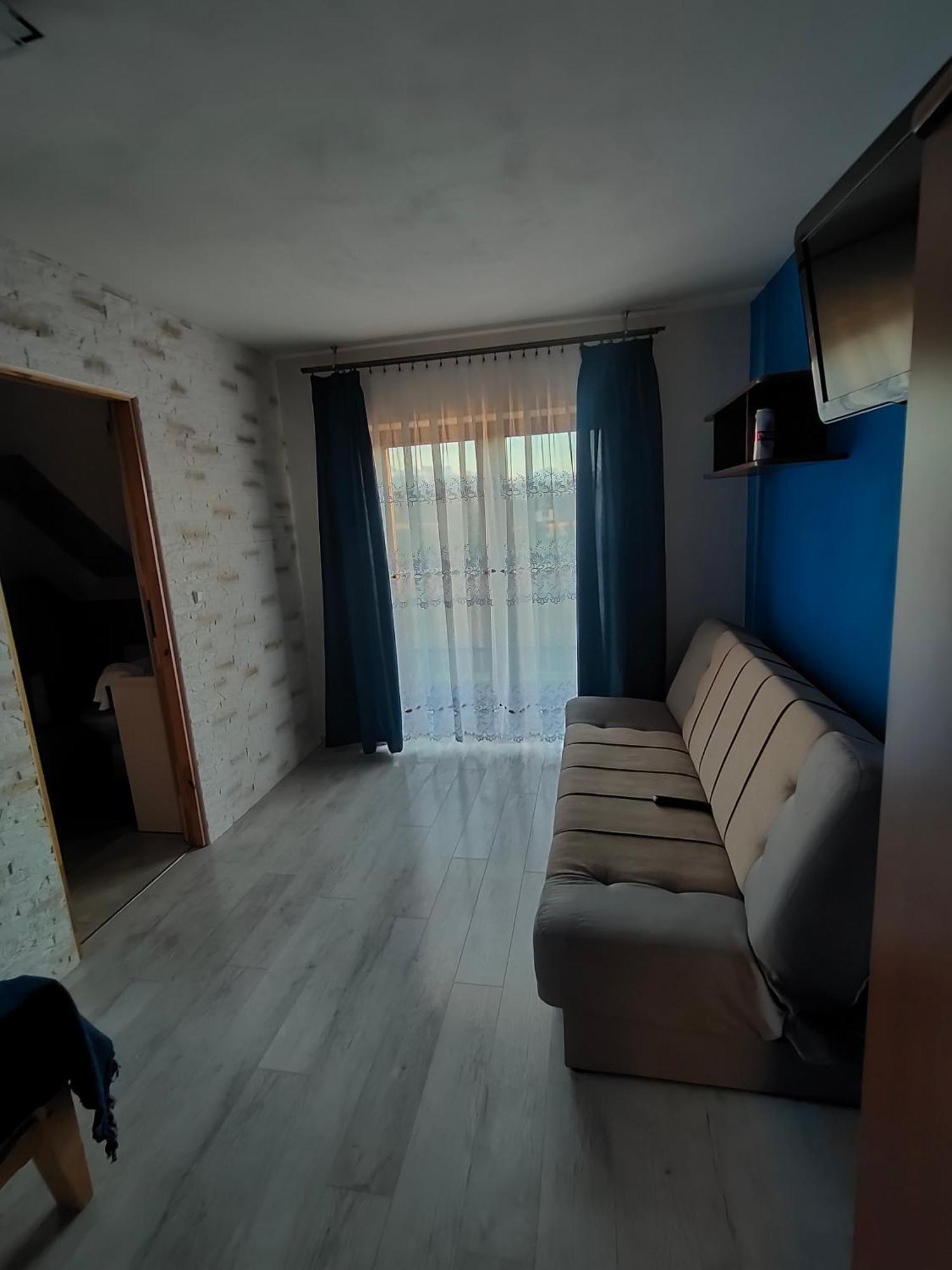 Pokoje U Mrugaly Czerwienne Cameră foto